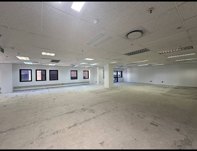 322M² OFFICE TO LET IN SANDTON CENTRAL